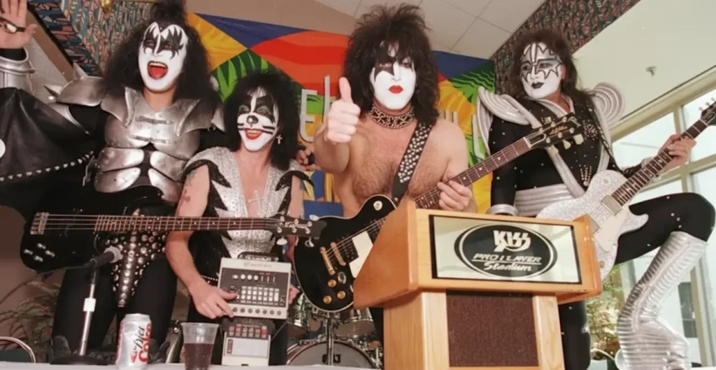 Ace Frehley, Founding Member of KISS and Rock Guitar Pioneer, Dead at 74